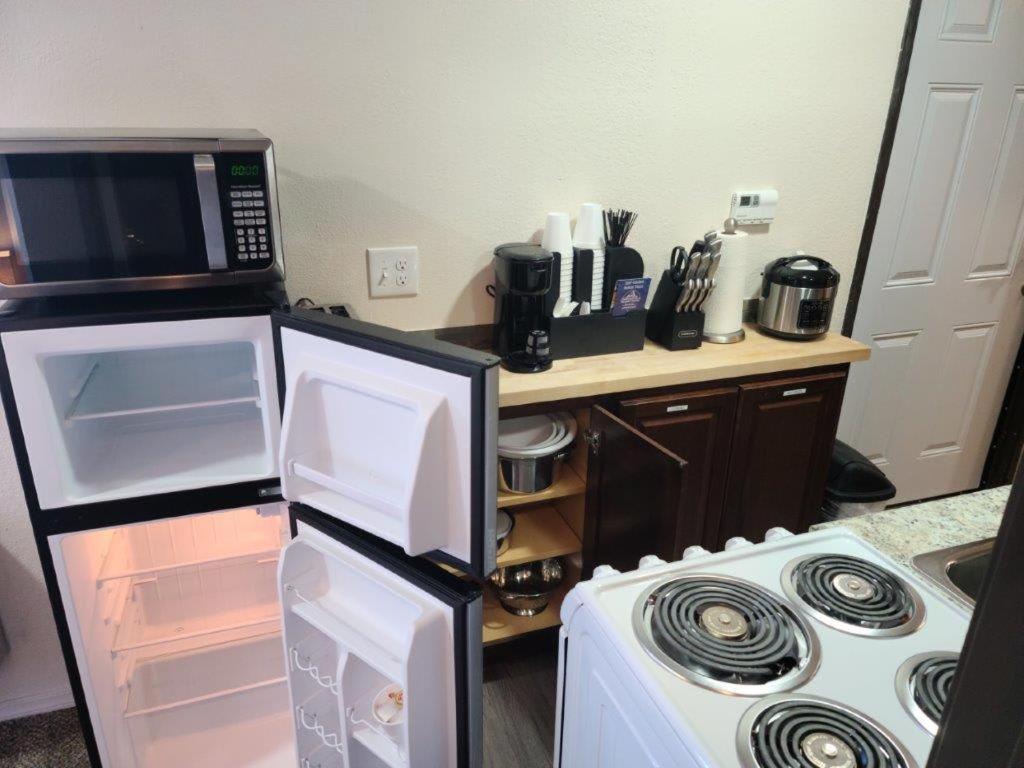 069B Comfortable Suite With Kitchenette And King Bed Near South Rim Sleeps 4 Valle Exterior photo